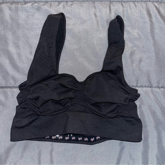 Yitty x Fabletics | Nearly Naked Shaping Midi Bra | Shapewear by Lizzo | XS/S - Picture 7 of 8